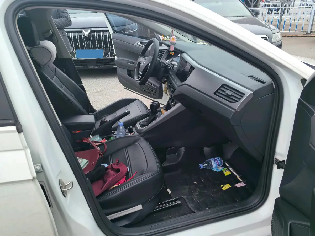 2021 Bestune T55 1.5T 169HP L4 7DCT,autocango,china used car exporter,china ev exporter,chinese used car exporter,chinese used ev exporter