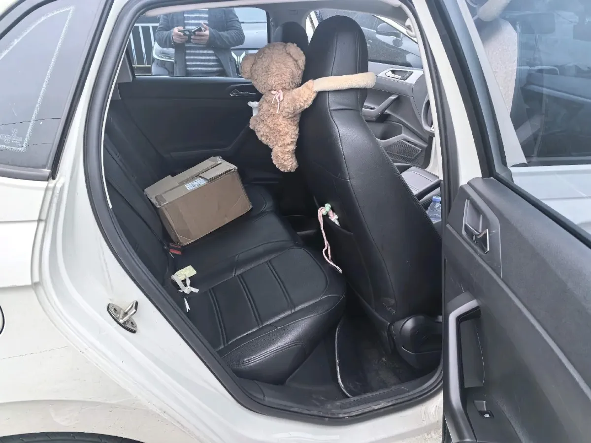 2021 Bestune T55 1.5T 169HP L4 7DCT,autocango,china used car exporter,china ev exporter,chinese used car exporter,chinese used ev exporter