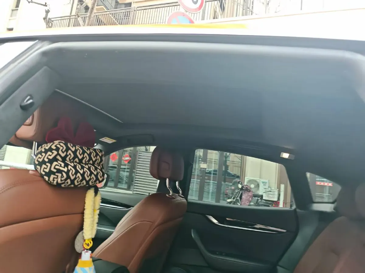 2018 Maserati Levante 3.0T 350HP V6 8AT,autocango,china used car exporter,china ev exporter,chinese used car exporter,chinese used ev exporter