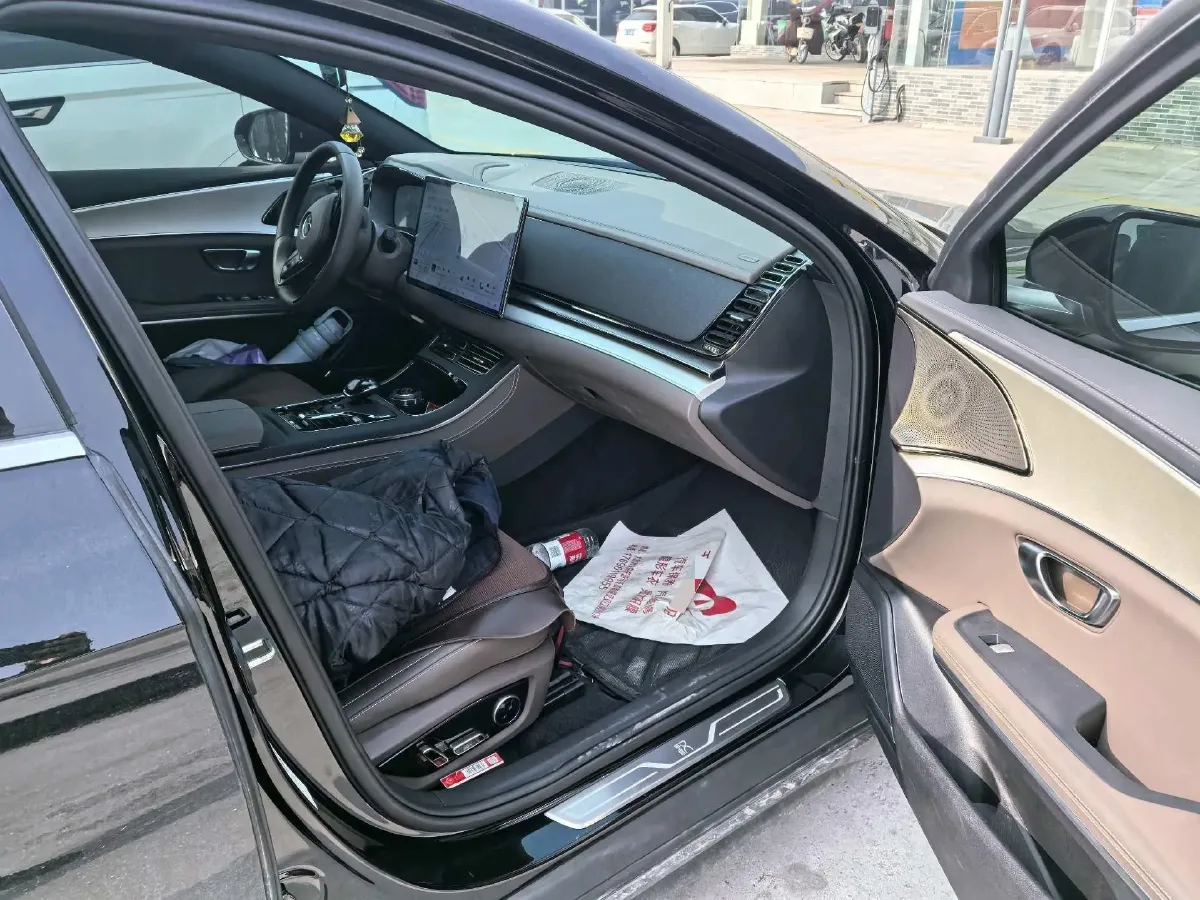 2025 BYD Han 1.5T 156HP L4 E-CVT PHEV,autocango,china used car exporter,china ev exporter,chinese used car exporter,chinese used ev exporter