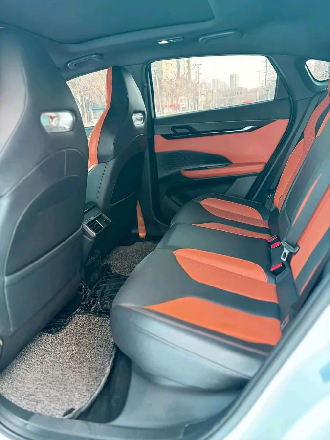 2023 ChangAn UNI-V 1.5T 188HP L4 7DCT,autocango,china used car exporter,china ev exporter,chinese used car exporter,chinese used ev exporter