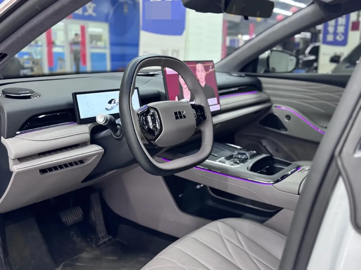 2025 Geely Galaxy Starshine 8 1.5T 163HP L4 3DHT PHEV 18.4KWH,autocango,china used car exporter,china ev exporter,chinese used car exporter,chinese used ev exporter