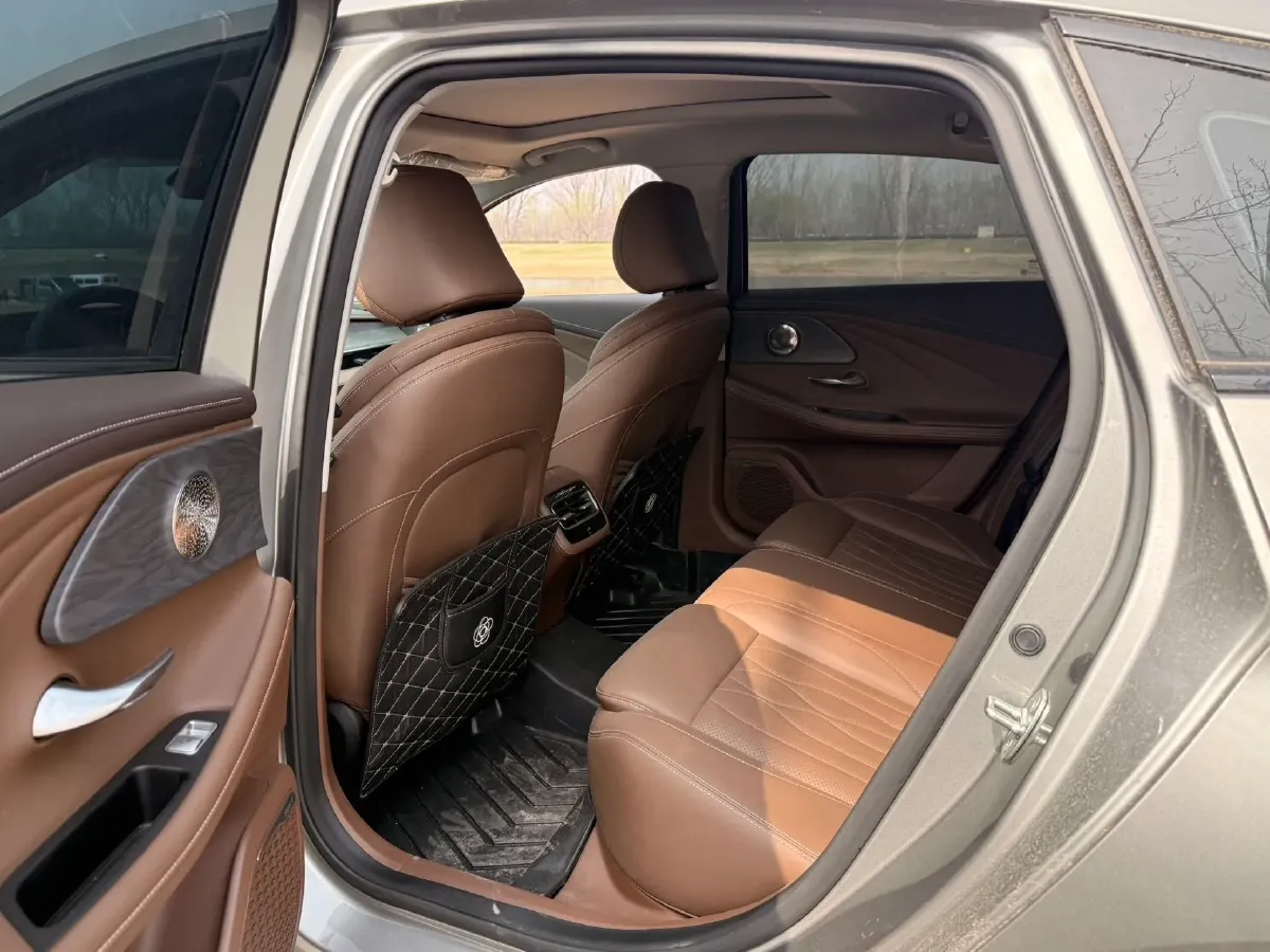 2023 Chery Arrizo 8 2.0T 254HP L4 7DCT,autocango,china used car exporter,china ev exporter,chinese used car exporter,chinese used ev exporter