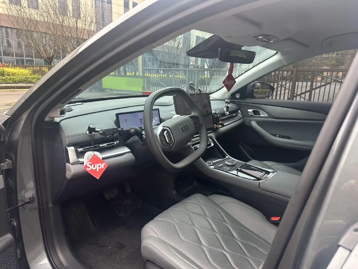 2025 Geely Galaxy A7 1.5L 112HP L4 1DHT PHEV,autocango,china used car exporter,china ev exporter,chinese used car exporter,chinese used ev exporter