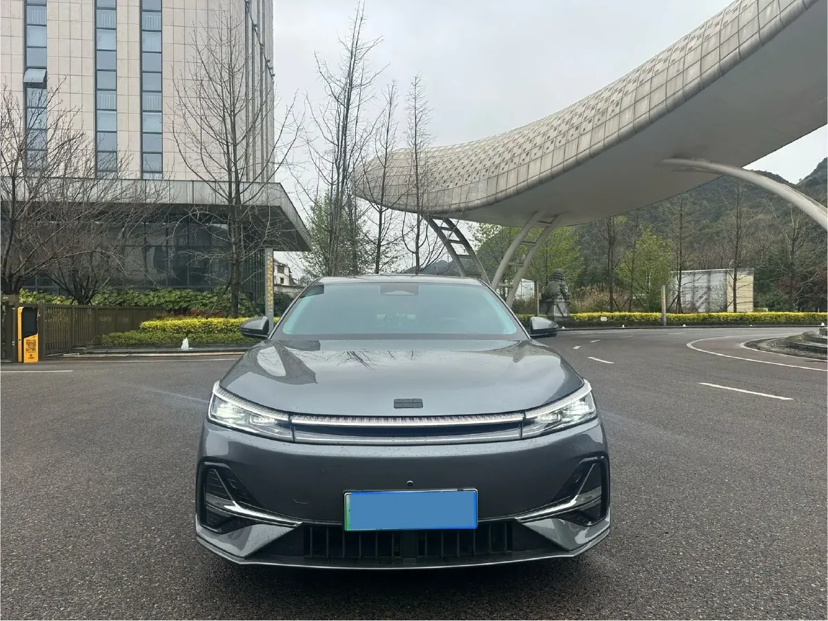 2025 Geely Galaxy A7 1.5L 112HP L4 1DHT PHEV,autocango,china used car exporter,china ev exporter,chinese used car exporter,chinese used ev exporter