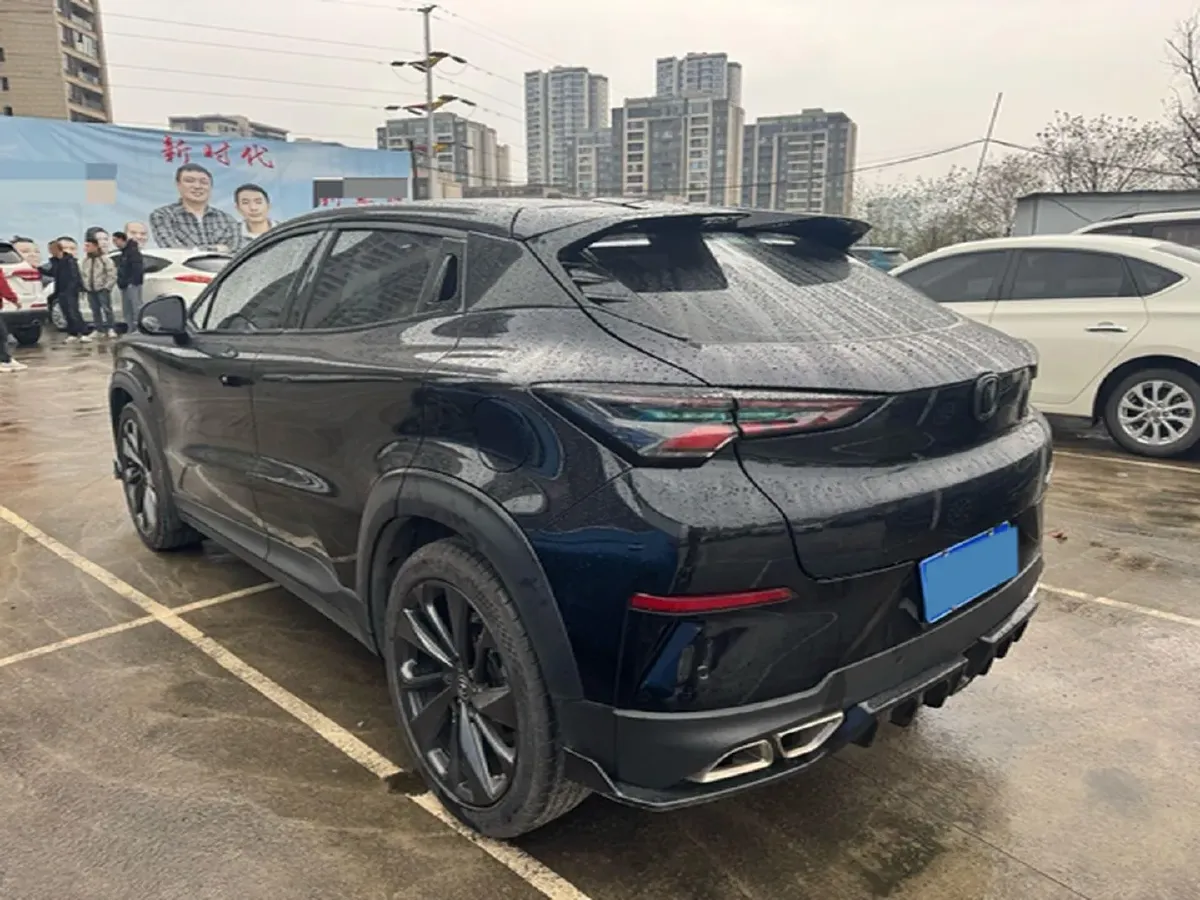 2020 ChangAn UNI-T 1.5T 180HP L4 7DCT,autocango,china used car exporter,china ev exporter,chinese used car exporter,chinese used ev exporter