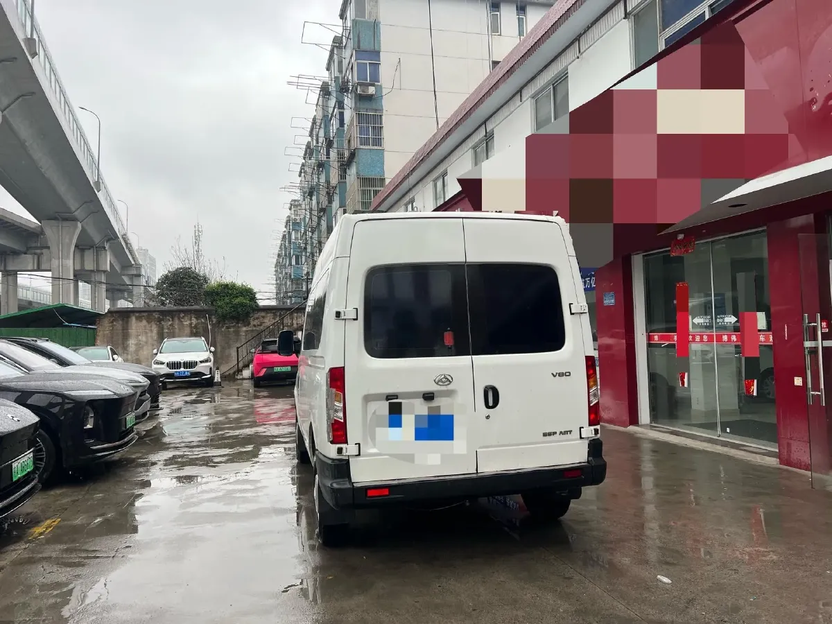 2020 MAXUS XinTu V80 2.5T 136HP L4 6MT,autocango,china used car exporter,china ev exporter,chinese used car exporter,chinese used ev exporter