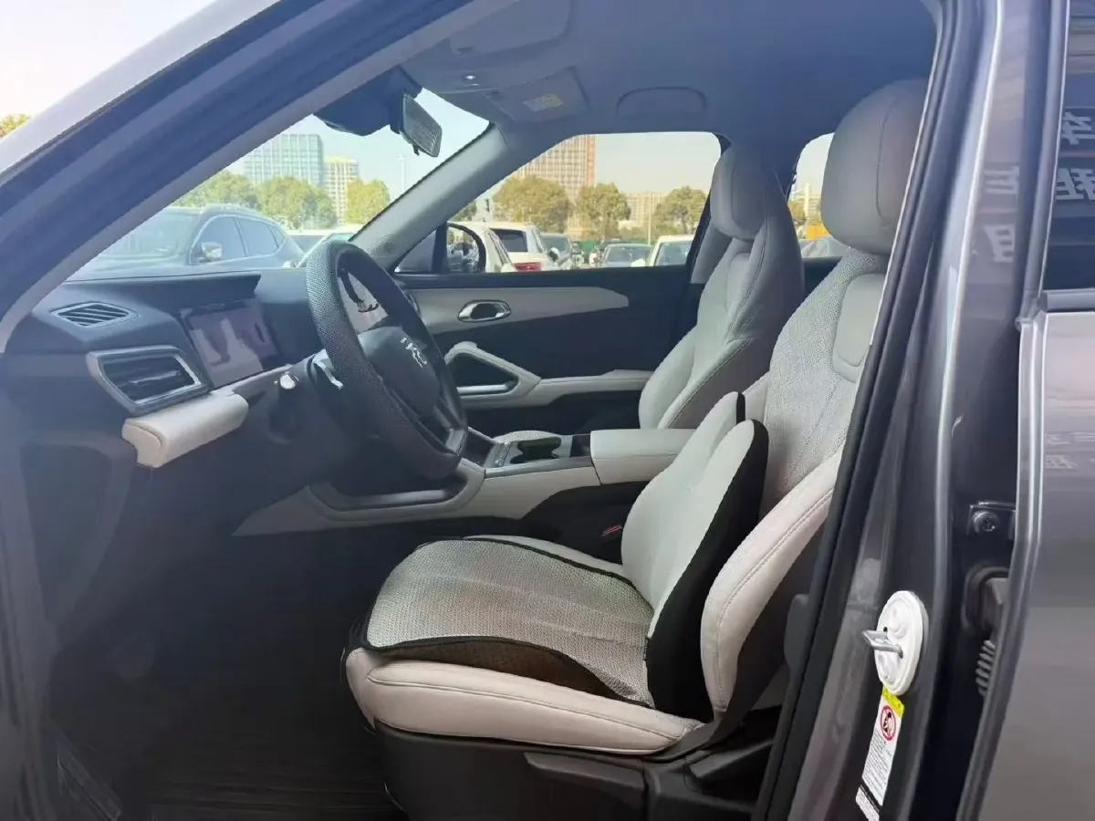 2025 BYD YuanUP BEV 45.12KWH,autocango,china used car exporter,china ev exporter,chinese used car exporter,chinese used ev exporter