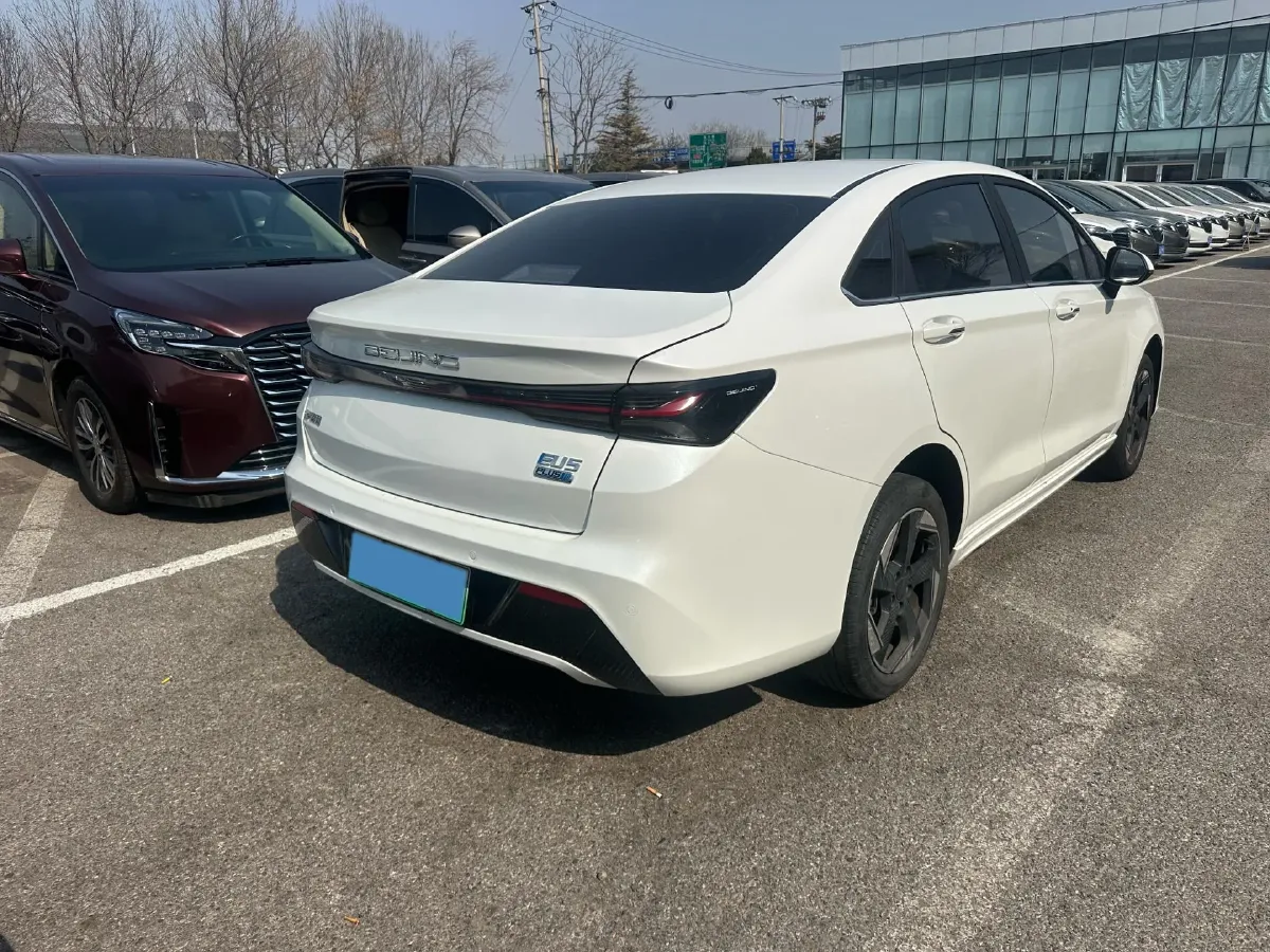 2023 BeiJing Auto EU5 Plus BEV 49.6KWH,autocango,china used car exporter,china ev exporter,chinese used car exporter,chinese used ev exporter