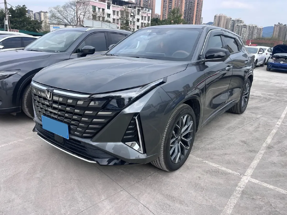 2025 ChangAn UNI-Z 1.5T 188HP L4 7DCT,autocango,china used car exporter,china ev exporter,chinese used car exporter,chinese used ev exporter