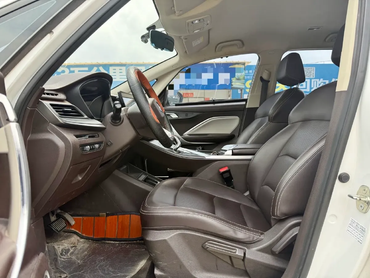 2021 Livan Maple 80v BEV 53KWH,autocango,china used car exporter,china ev exporter,chinese used car exporter,chinese used ev exporter
