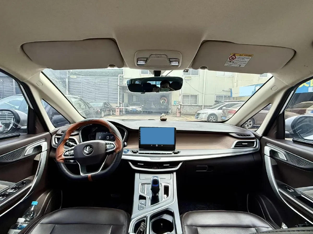 2021 Livan Maple 80v BEV 53KWH,autocango,china used car exporter,china ev exporter,chinese used car exporter,chinese used ev exporter