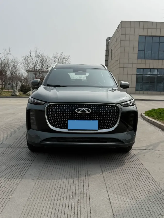 2025 Chery Tiggo 8 Plus 1.6T 197HP L4 7DCT,autocango,china used car exporter,china ev exporter,chinese used car exporter,chinese used ev exporter