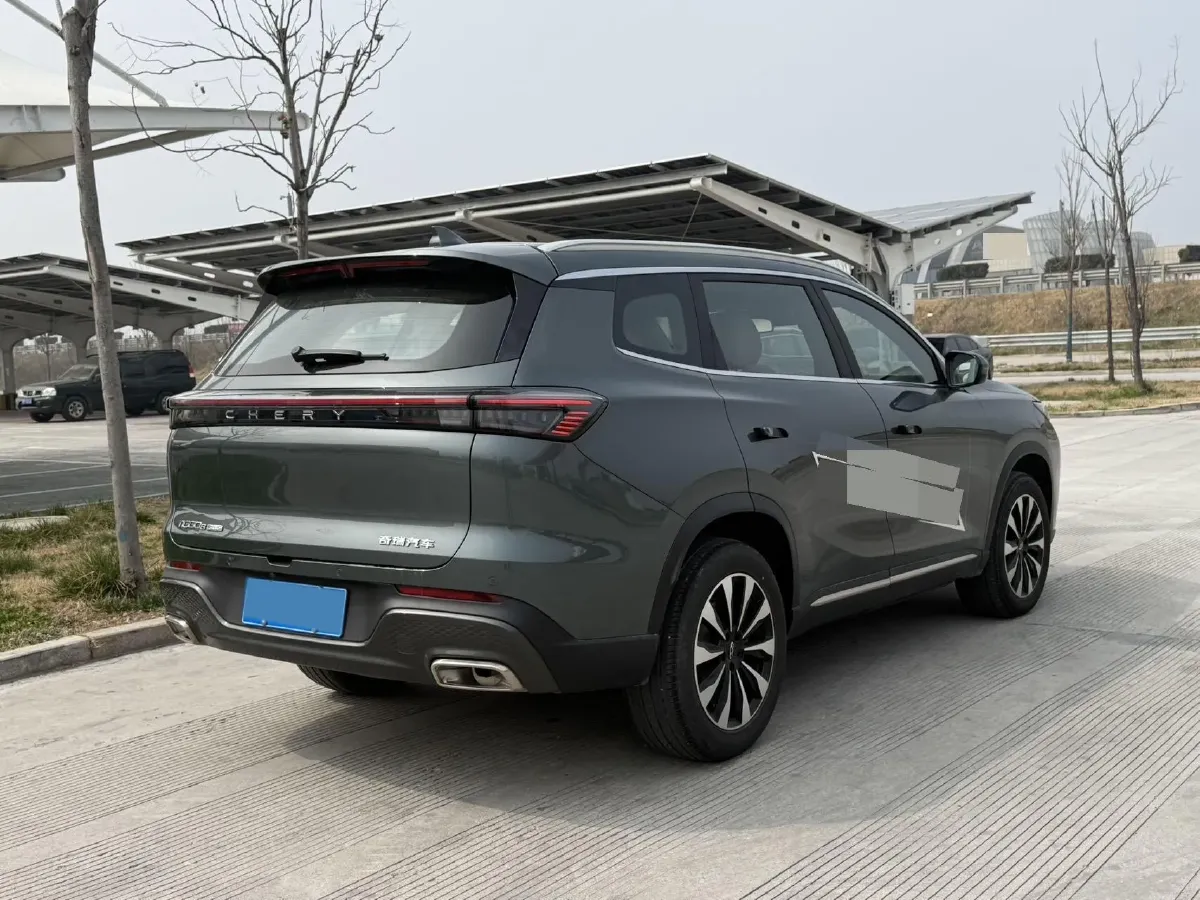 2025 Chery Tiggo 8 Plus 1.6T 197HP L4 7DCT,autocango,china used car exporter,china ev exporter,chinese used car exporter,chinese used ev exporter