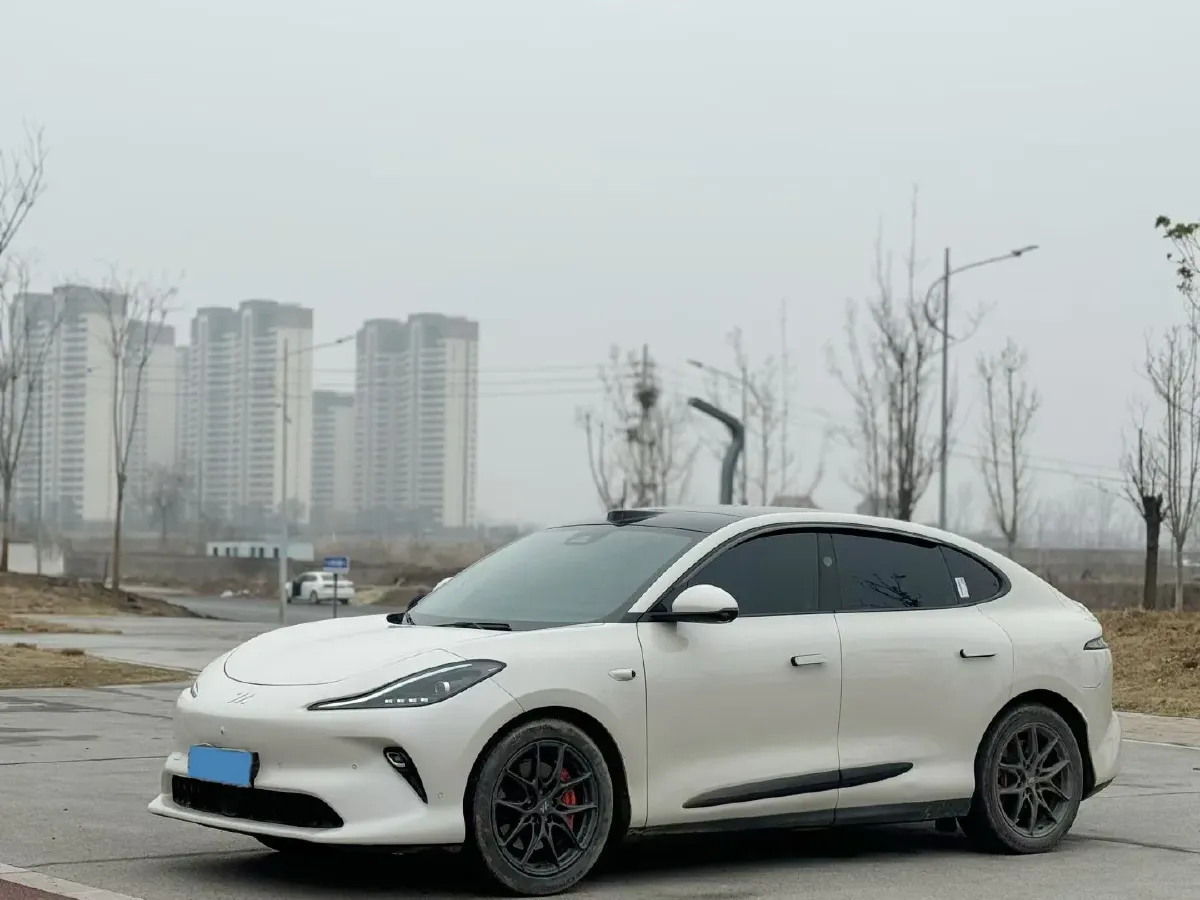 2025 IM LS6 BEV 83KWH,autocango,china used car exporter,china ev exporter,chinese used car exporter,chinese used ev exporter