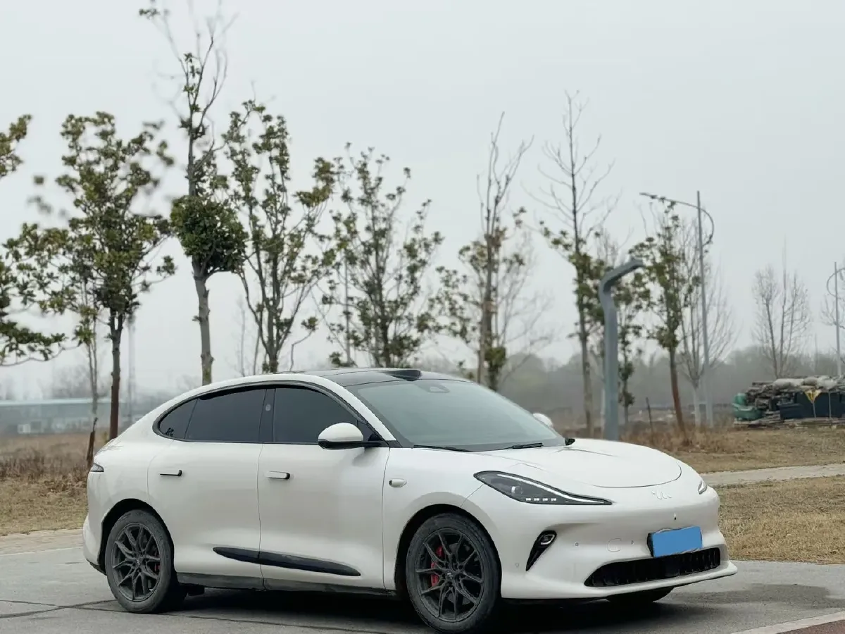2025 IM LS6 BEV 83KWH,autocango,china used car exporter,china ev exporter,chinese used car exporter,chinese used ev exporter