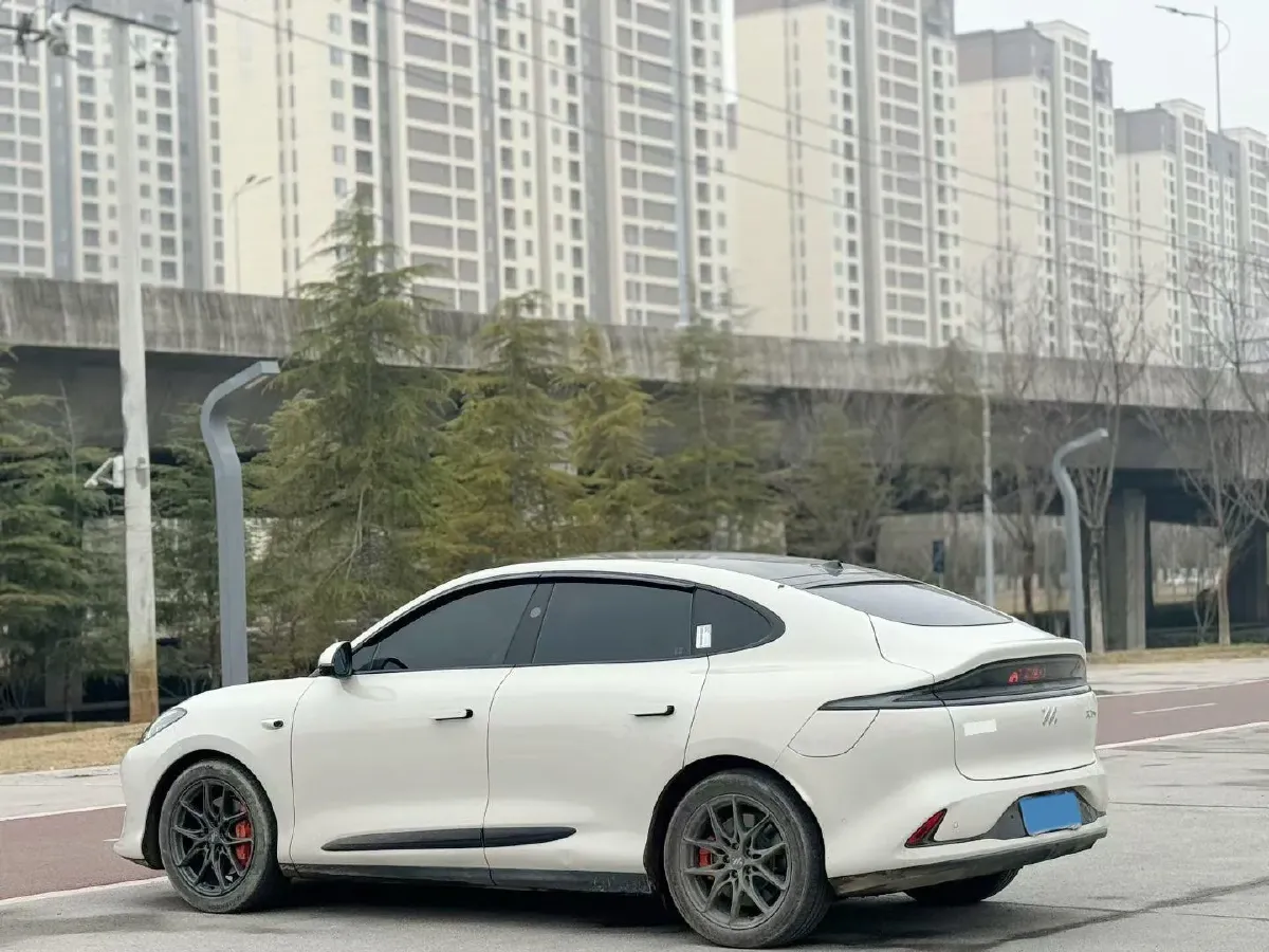 2025 IM LS6 BEV 83KWH,autocango,china used car exporter,china ev exporter,chinese used car exporter,chinese used ev exporter