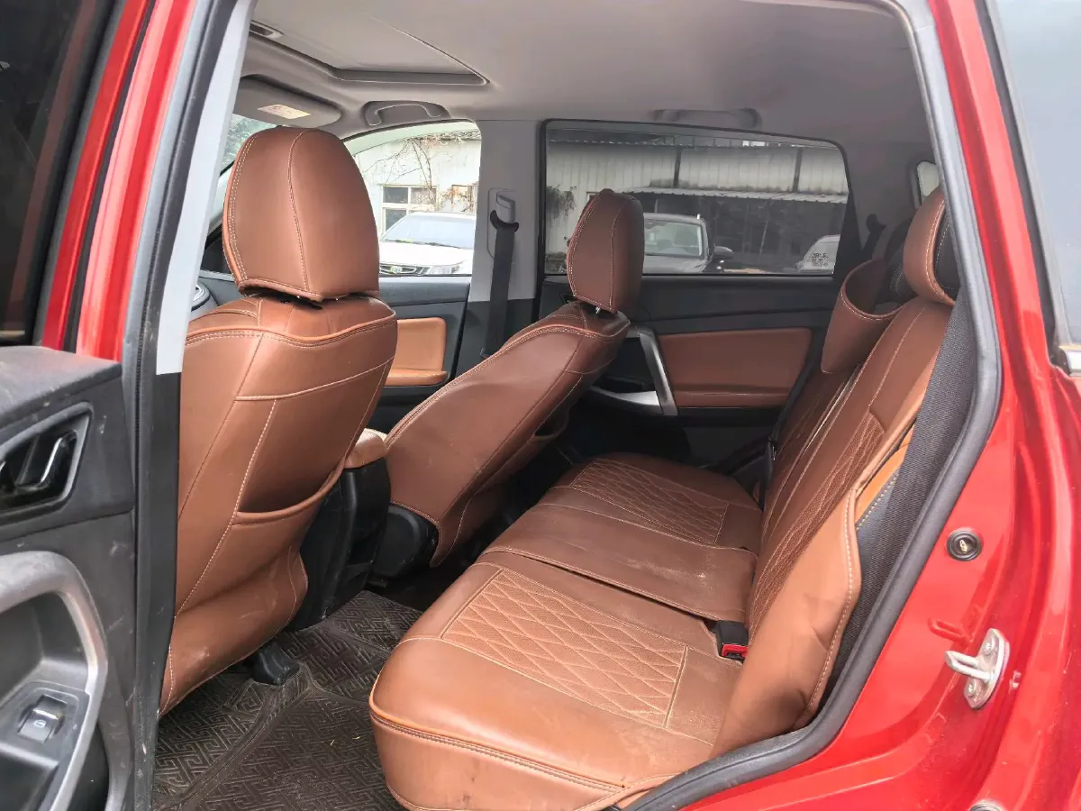 2017 Chery Tiggo 5 1.5T 152HP L4 5MT,autocango,china used car exporter,china ev exporter,chinese used car exporter,chinese used ev exporter