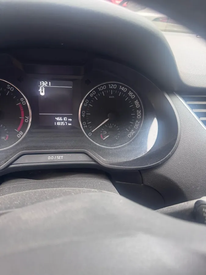 2019 Skoda Octavia 1.5L 116HP L4 6AT,autocango,china used car exporter,china ev exporter,chinese used car exporter,chinese used ev exporter