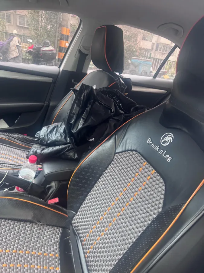 2019 Skoda Octavia 1.5L 116HP L4 6AT,autocango,china used car exporter,china ev exporter,chinese used car exporter,chinese used ev exporter