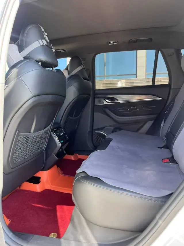 2024 Geely Monjaro 2.0T 238HP L4 8AT,autocango,china used car exporter,china ev exporter,chinese used car exporter,chinese used ev exporter