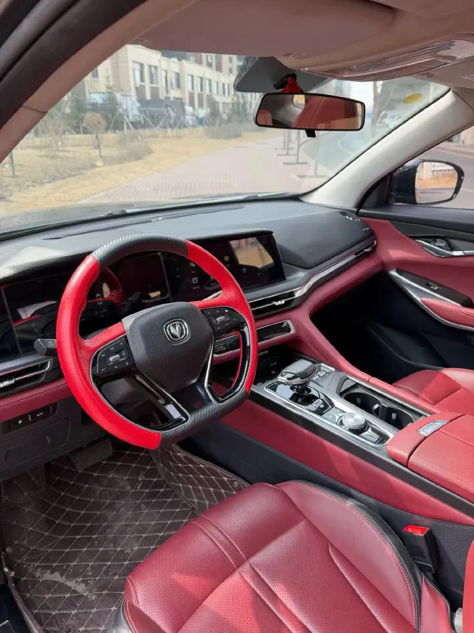 2020 ChangAn CS75 Plus 2.0T 233HP L4 8AT,autocango,china used car exporter,china ev exporter,chinese used car exporter,chinese used ev exporter