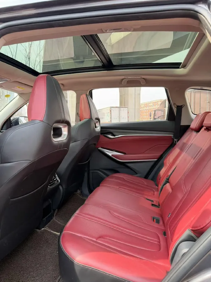 2020 ChangAn CS75 Plus 2.0T 233HP L4 8AT,autocango,china used car exporter,china ev exporter,chinese used car exporter,chinese used ev exporter