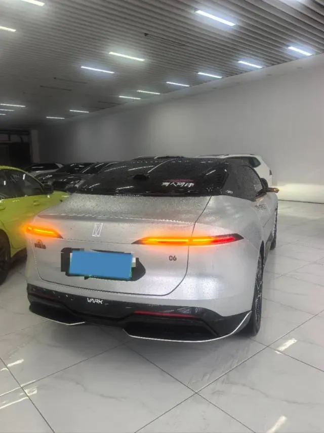 2025 Avatr 06 BEV,autocango,china used car exporter,china ev exporter,chinese used car exporter,chinese used ev exporter