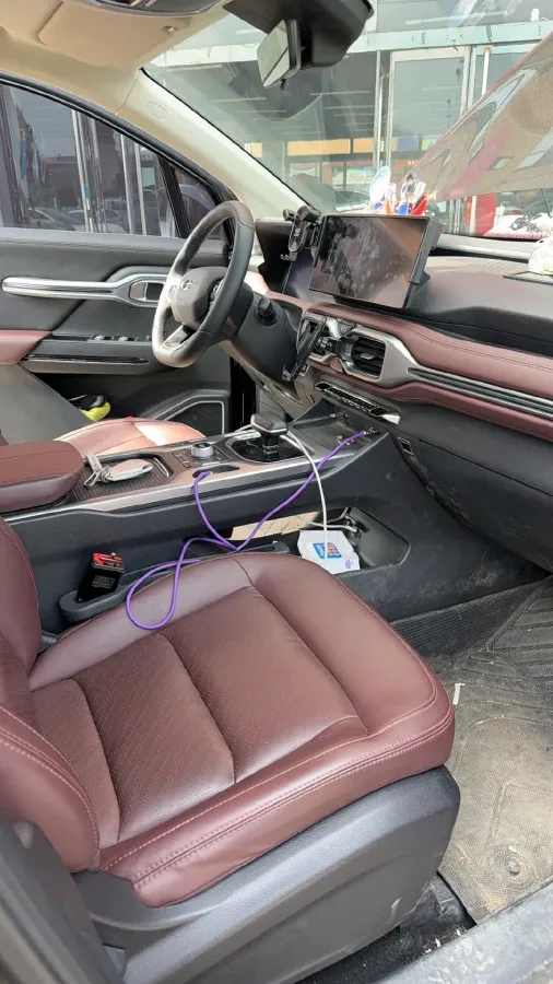 2022 Geely Okavango 1.8T 184HP L4 7DCT,autocango,china used car exporter,china ev exporter,chinese used car exporter,chinese used ev exporter