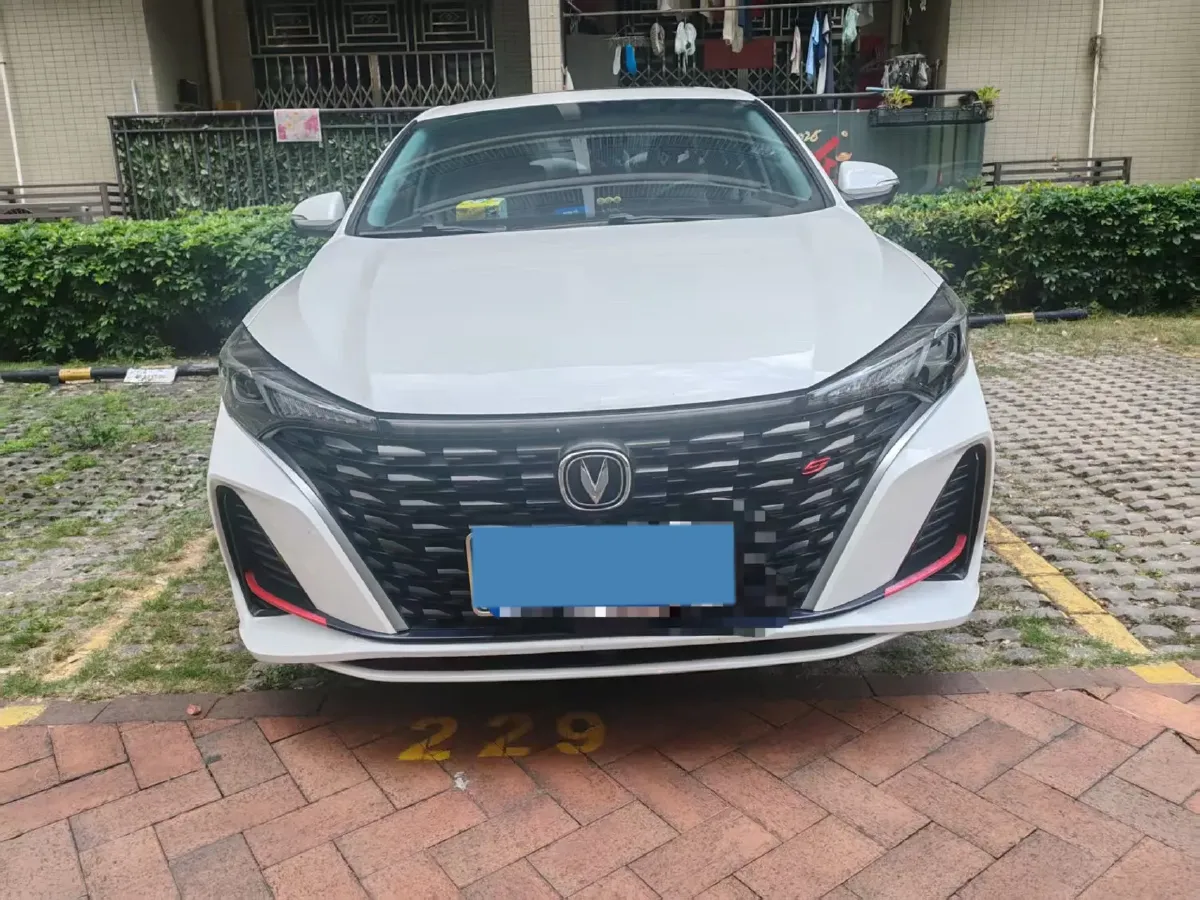 2023 ChangAn Eado 1.4T 160HP L4 7DCT,autocango,china used car exporter,china ev exporter,chinese used car exporter,chinese used ev exporter