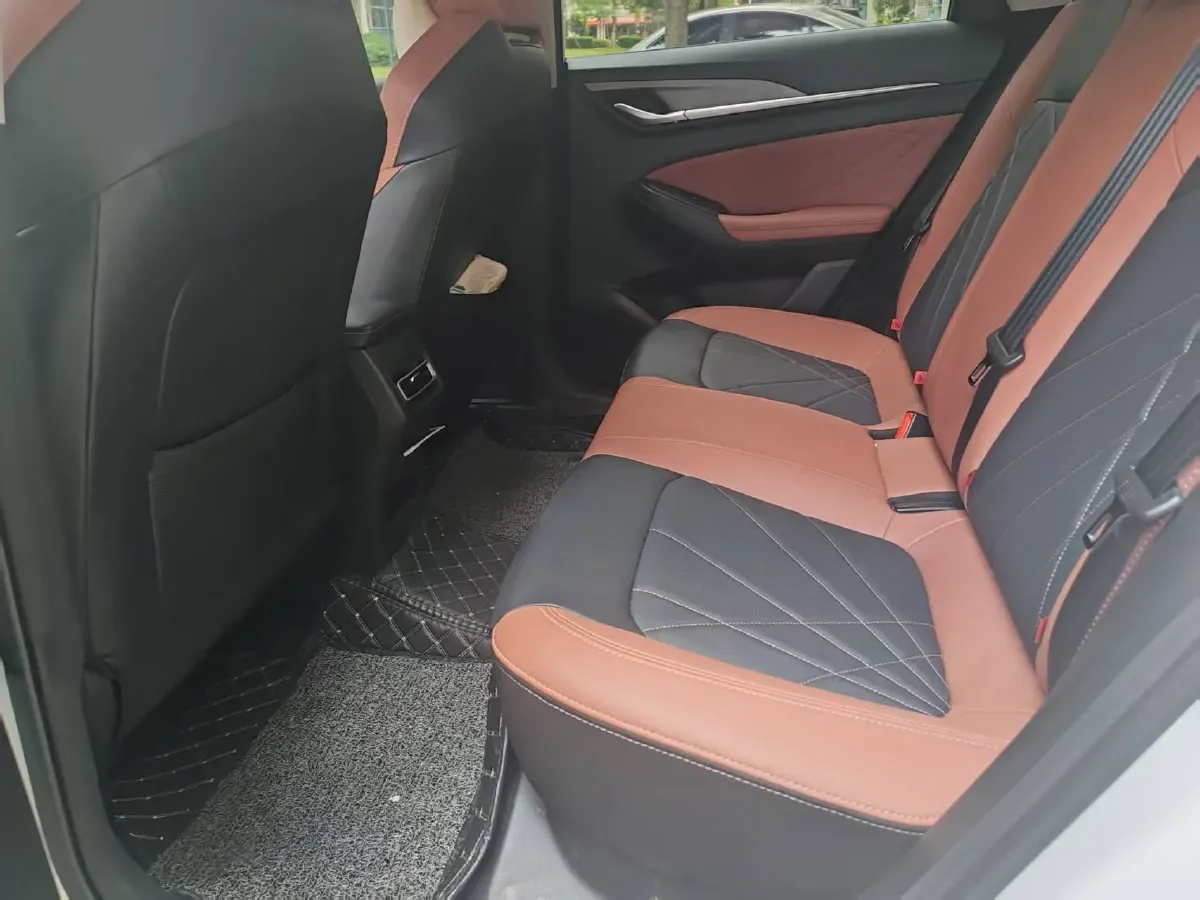 2023 ChangAn Eado 1.4T 160HP L4 7DCT,autocango,china used car exporter,china ev exporter,chinese used car exporter,chinese used ev exporter