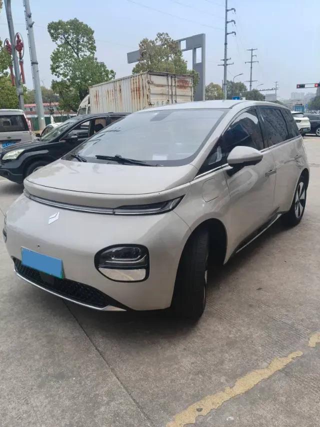 2023 BaoJun Cloud BEV 50.6KWH,autocango,china used car exporter,china ev exporter,chinese used car exporter,chinese used ev exporter