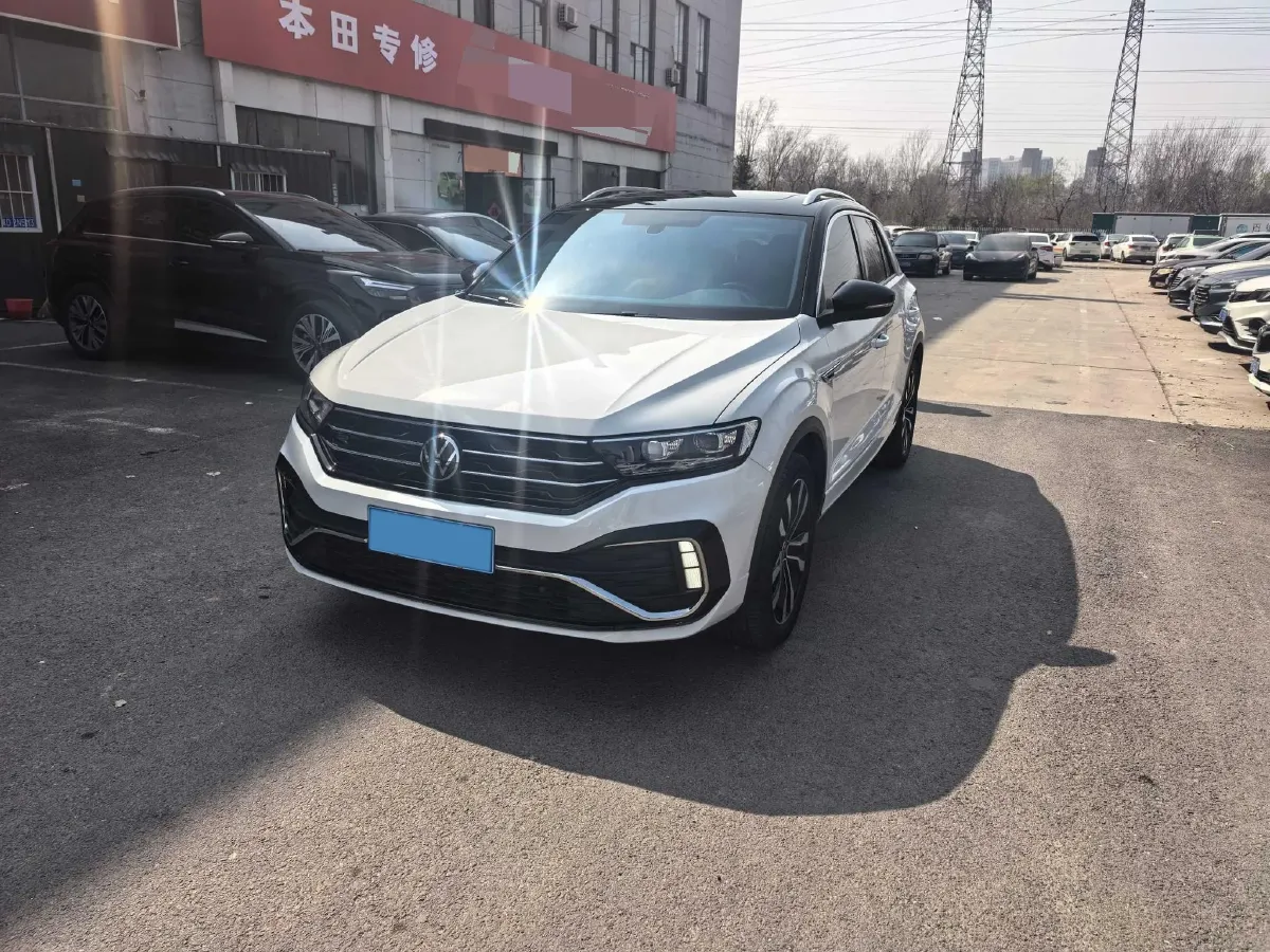 2021 Volkswagen T-Roc 1.4T 150HP L4 7DCT,autocango,china used car exporter,china ev exporter,chinese used car exporter,chinese used ev exporter