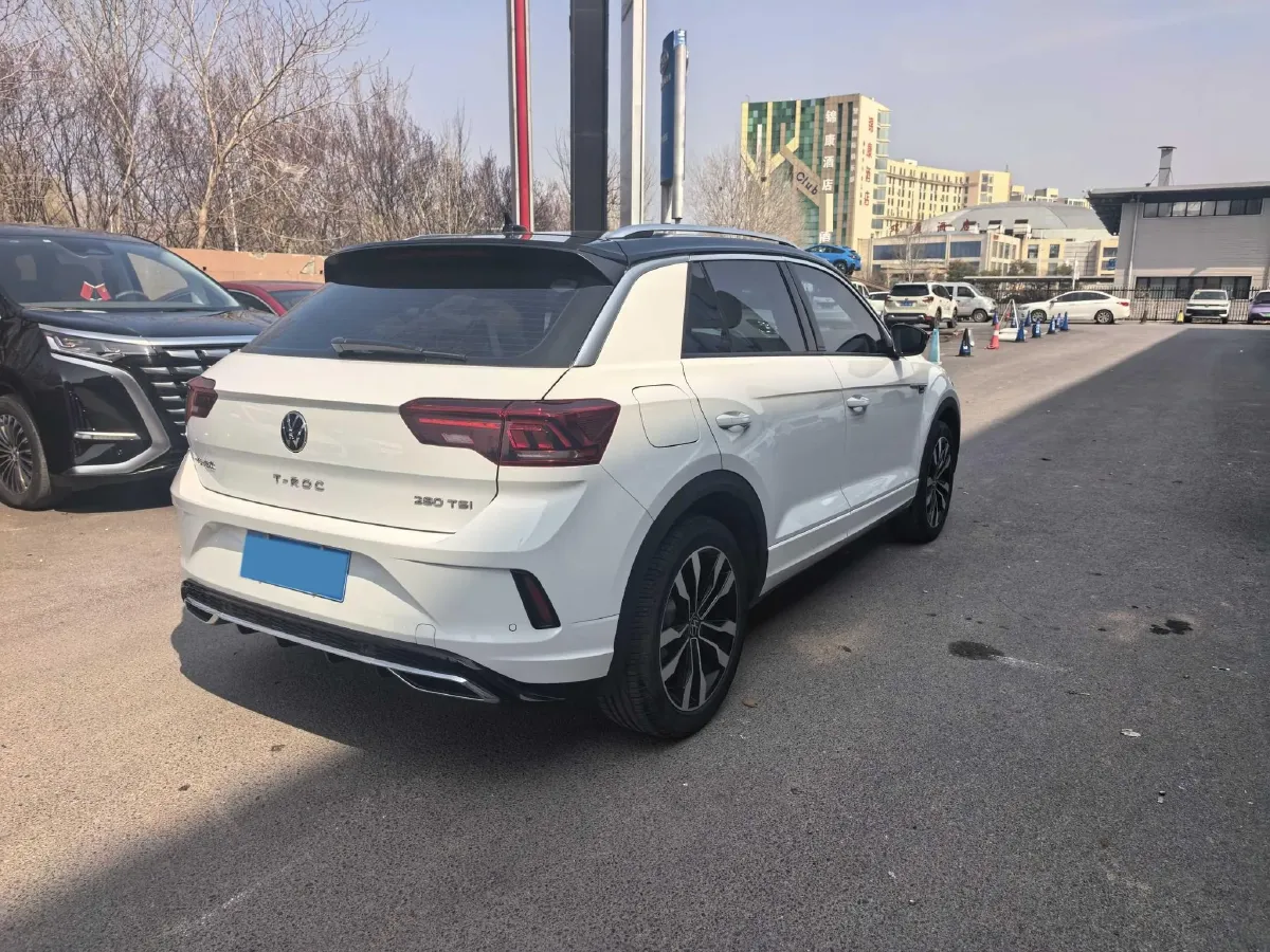 2021 Volkswagen T-Roc 1.4T 150HP L4 7DCT,autocango,china used car exporter,china ev exporter,chinese used car exporter,chinese used ev exporter