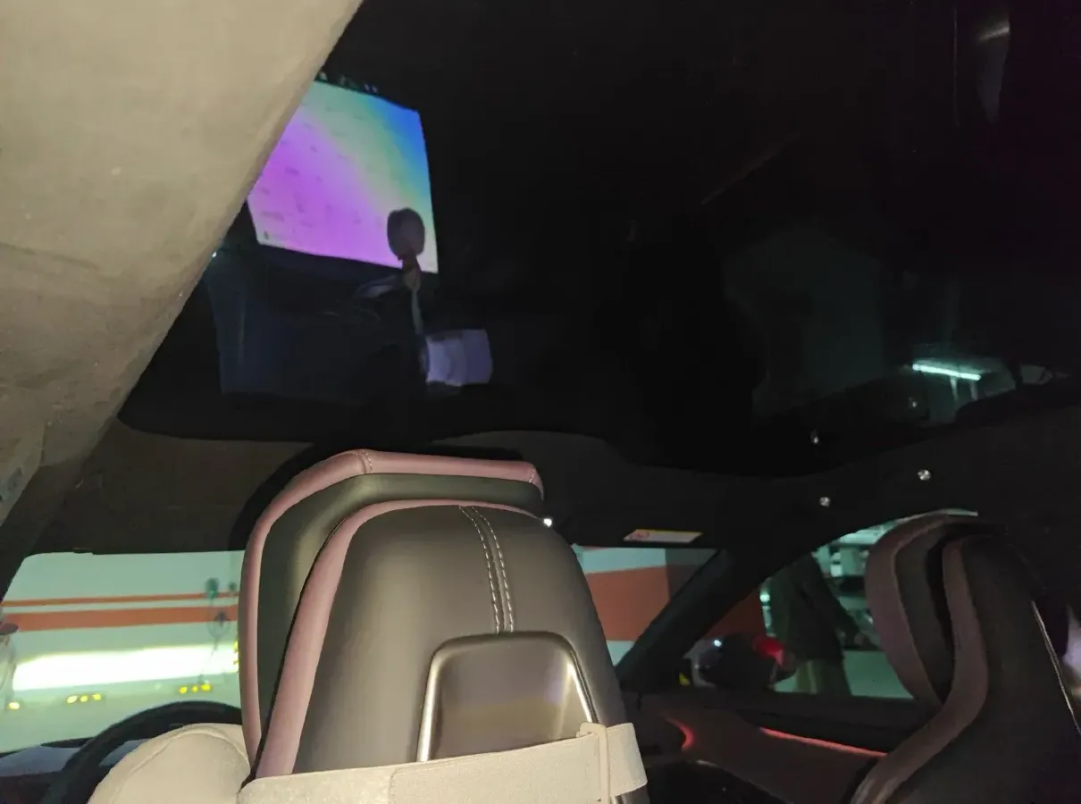 2024 MI SU7 BEV 101KWH,autocango,china used car exporter,china ev exporter,chinese used car exporter,chinese used ev exporter