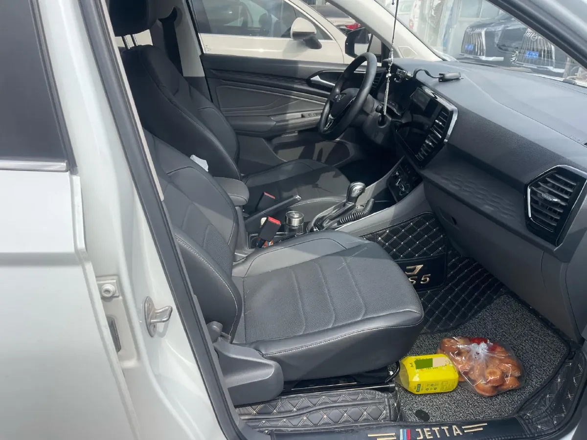 2021 Jetta VS5 1.4T 150HP L4 6AT,autocango,china used car exporter,china ev exporter,chinese used car exporter,chinese used ev exporter