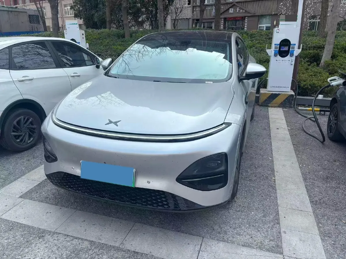 2025 Xpeng G6 BEV 68.5KWH,autocango,china used car exporter,china ev exporter,chinese used car exporter,chinese used ev exporter