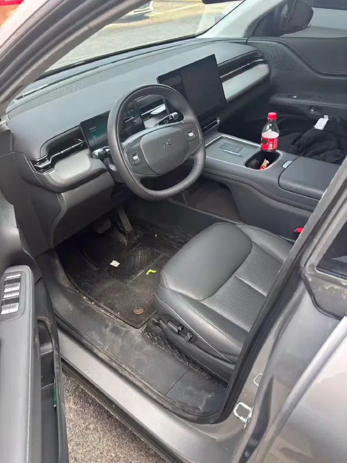 2025 Xpeng G6 BEV 68.5KWH,autocango,china used car exporter,china ev exporter,chinese used car exporter,chinese used ev exporter