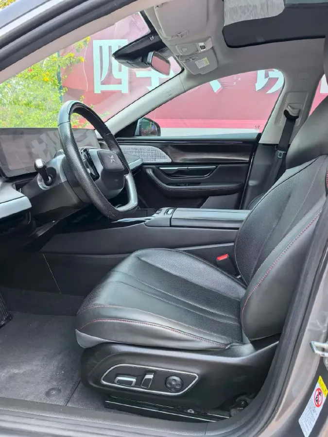 2020 Xpeng P7 BEV 70.8KWH,autocango,china used car exporter,china ev exporter,chinese used car exporter,chinese used ev exporter