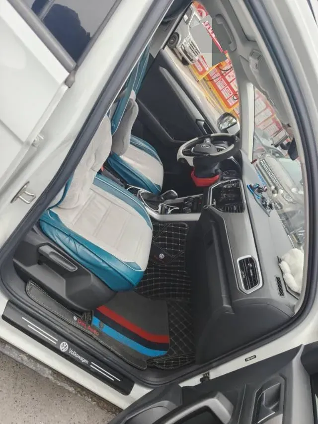 2021 Volkswagen T-Roc 1.4T 150HP L4 7DCT,autocango,china used car exporter,china ev exporter,chinese used car exporter,chinese used ev exporter