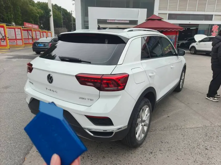 2021 Volkswagen T-Roc 1.4T 150HP L4 7DCT,autocango,china used car exporter,china ev exporter,chinese used car exporter,chinese used ev exporter