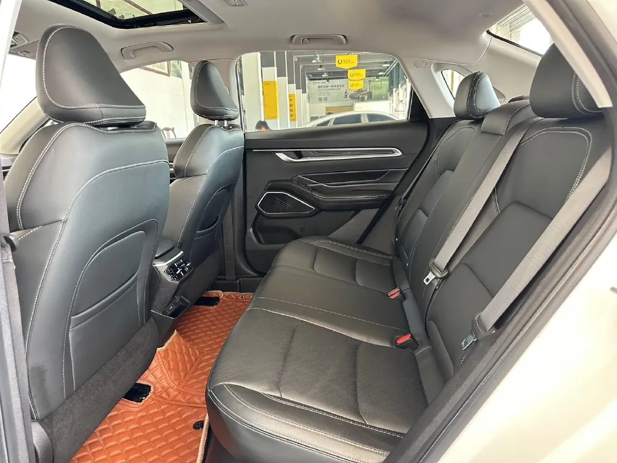 2022 Geely Emgrand 1.5L 114HP L4 CVT,autocango,china used car exporter,china ev exporter,chinese used car exporter,chinese used ev exporter