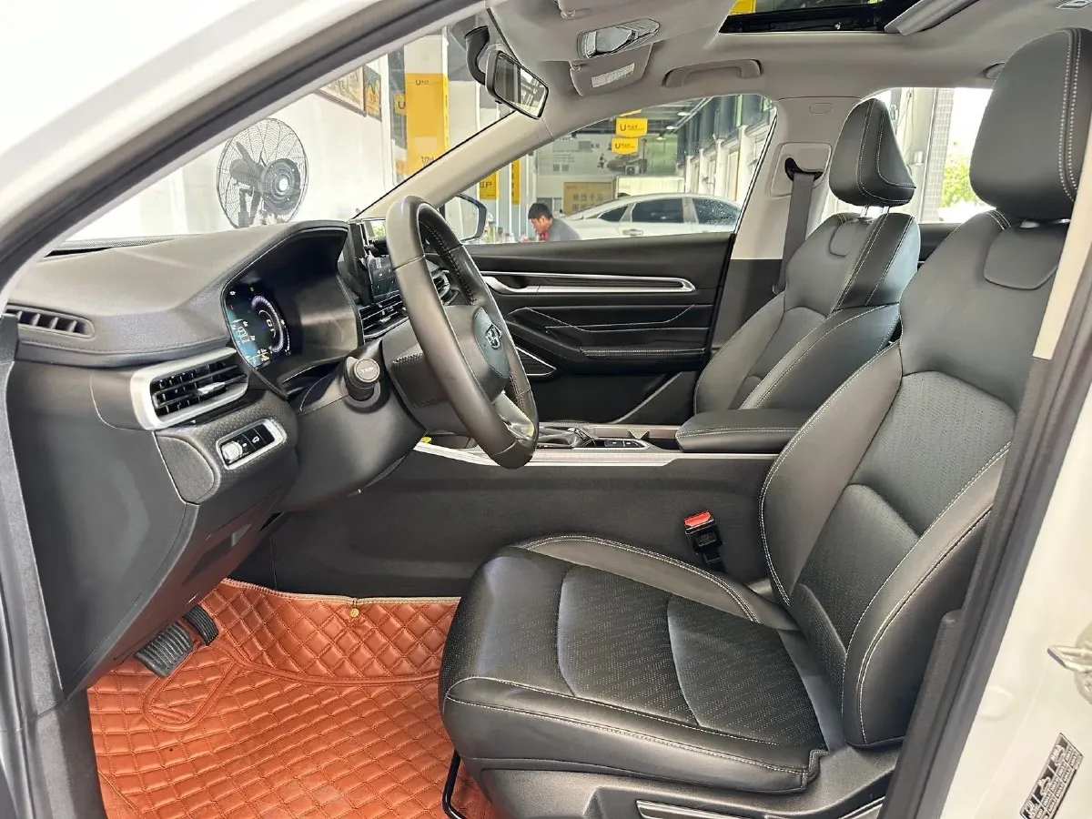 2022 Geely Emgrand 1.5L 114HP L4 CVT,autocango,china used car exporter,china ev exporter,chinese used car exporter,chinese used ev exporter