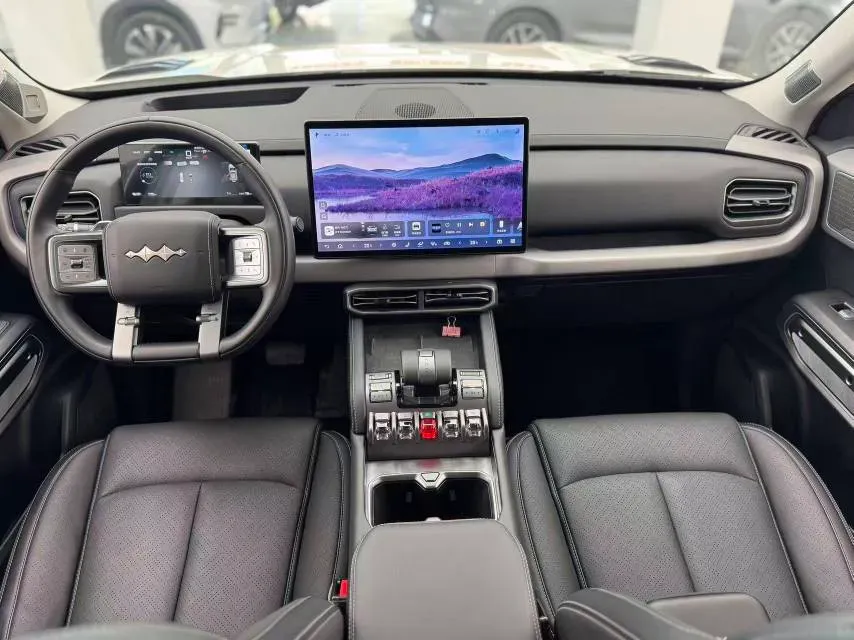 2025 FangChengBao Tai 3 BEV,autocango,china used car exporter,china ev exporter,chinese used car exporter,chinese used ev exporter