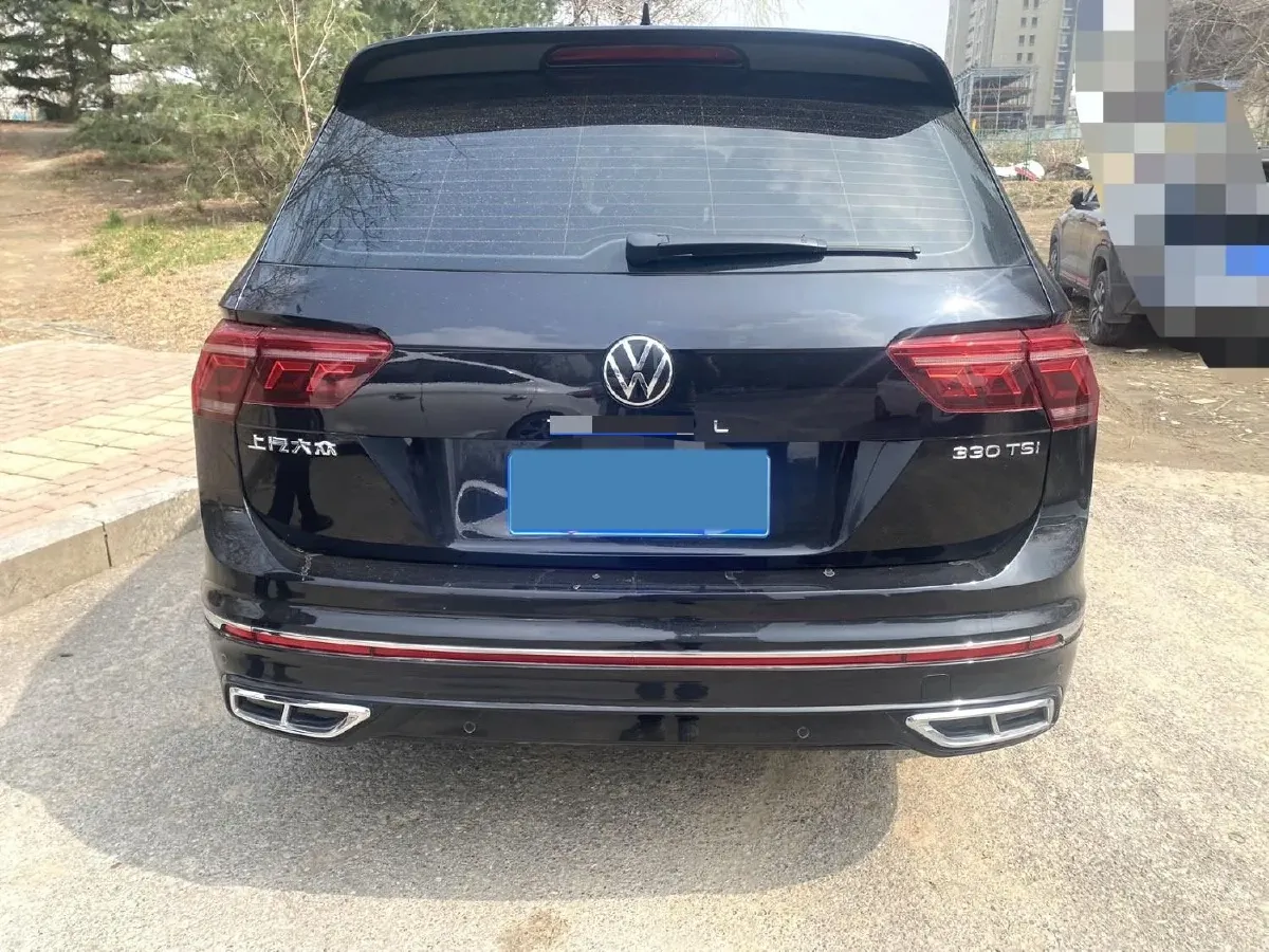 2023 Volkswagen Tiguan L 2.0T 186HP L4 7DCT,autocango,china used car exporter,china ev exporter,chinese used car exporter,chinese used ev exporter