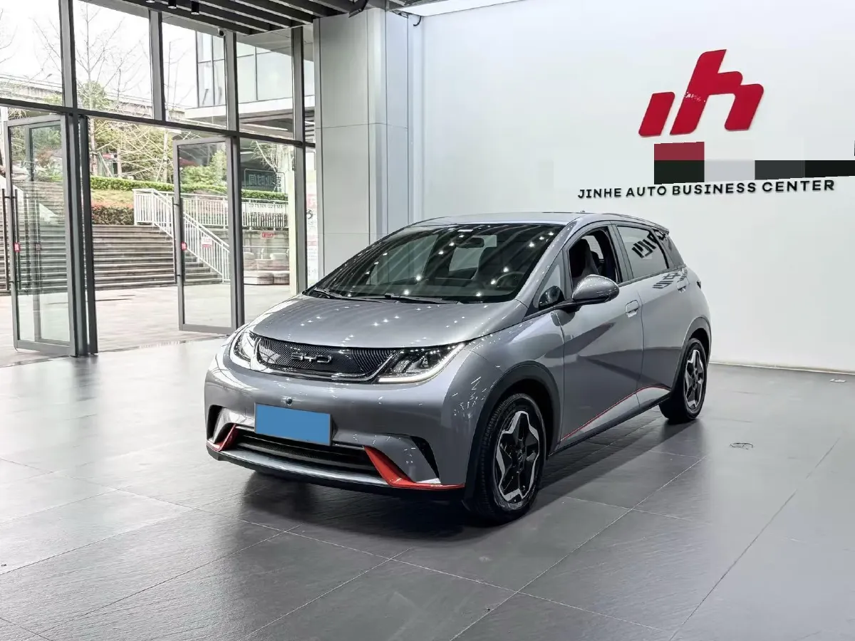 2021 Ford Escort 1.5L 122HP L3 6AT,autocango,china used car exporter,china ev exporter,chinese used car exporter,chinese used ev exporter