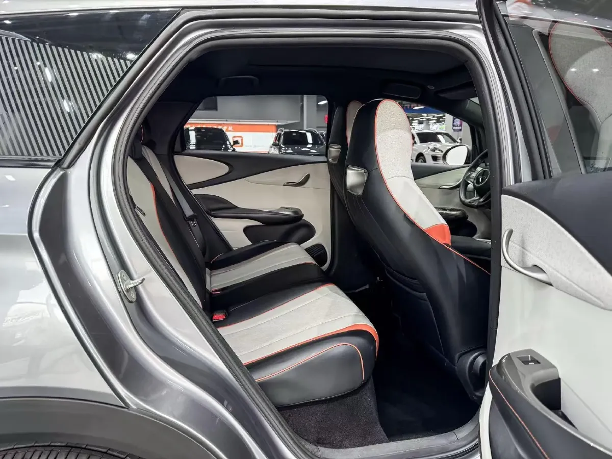 2021 Ford Escort 1.5L 122HP L3 6AT,autocango,china used car exporter,china ev exporter,chinese used car exporter,chinese used ev exporter