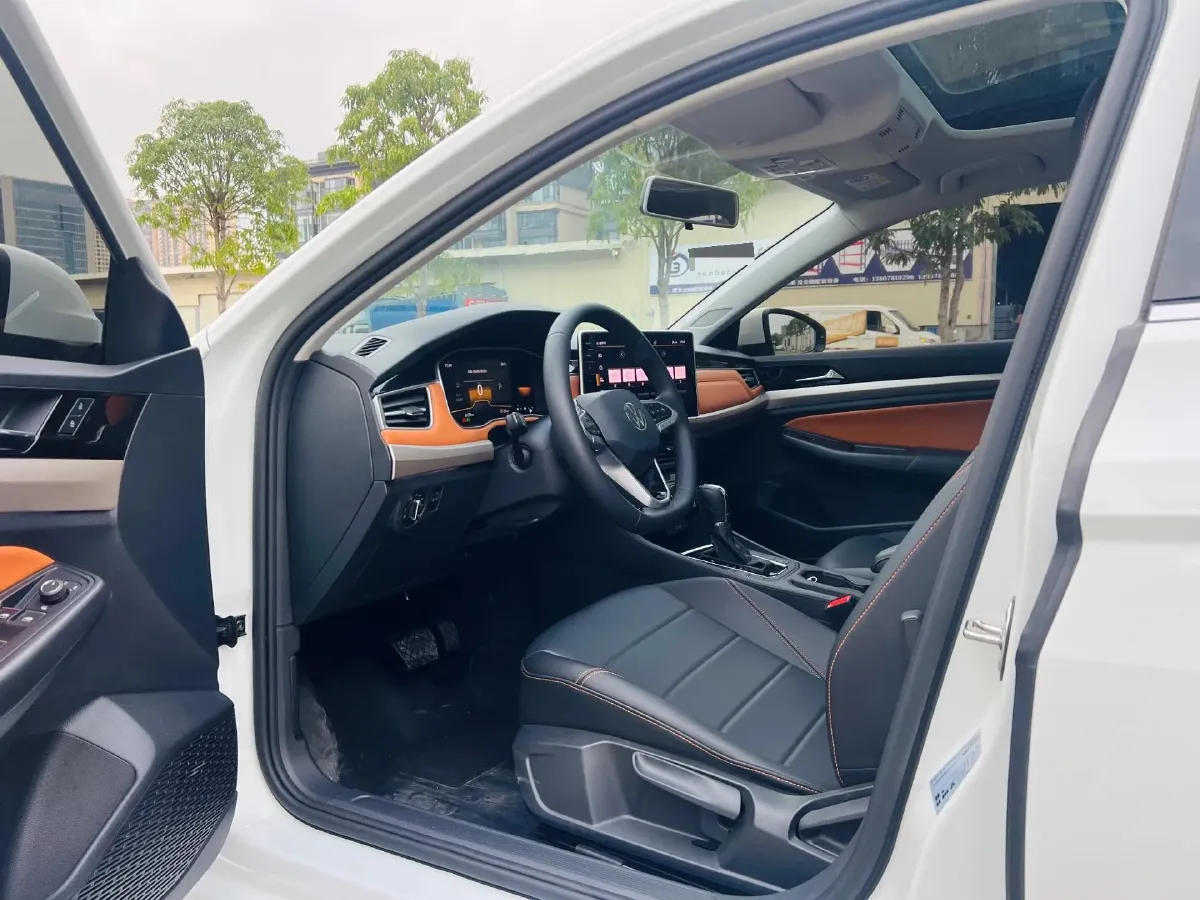 2023 Volkswagen Bora 1.2T 116HP L4 7DCT,autocango,china used car exporter,china ev exporter,chinese used car exporter,chinese used ev exporter