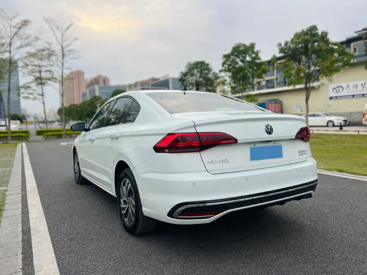 2023 Volkswagen Bora 1.2T 116HP L4 7DCT,autocango,china used car exporter,china ev exporter,chinese used car exporter,chinese used ev exporter