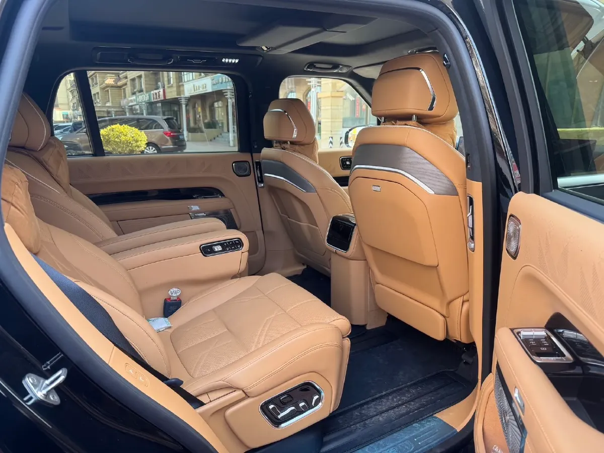 2025 Zeekr 9X 2.0T 279HP L4 1DHT PHEV,autocango,china used car exporter,china ev exporter,chinese used car exporter,chinese used ev exporter